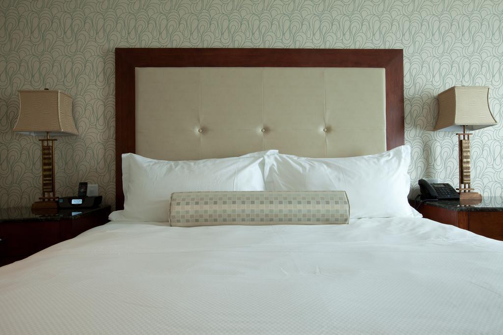 Town & Country Inn And Suites Чарлстон Екстер'єр фото